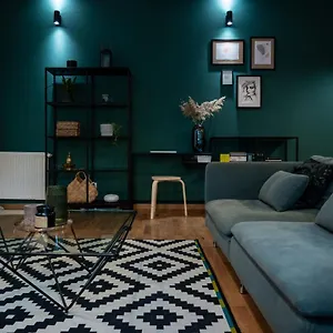 Corner Apartament