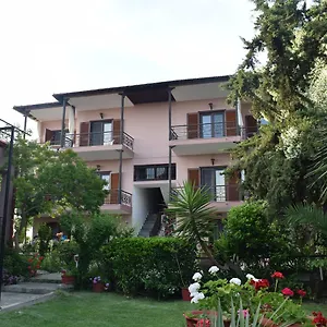 https://evristhenis-house.hotelschalkidiki.net